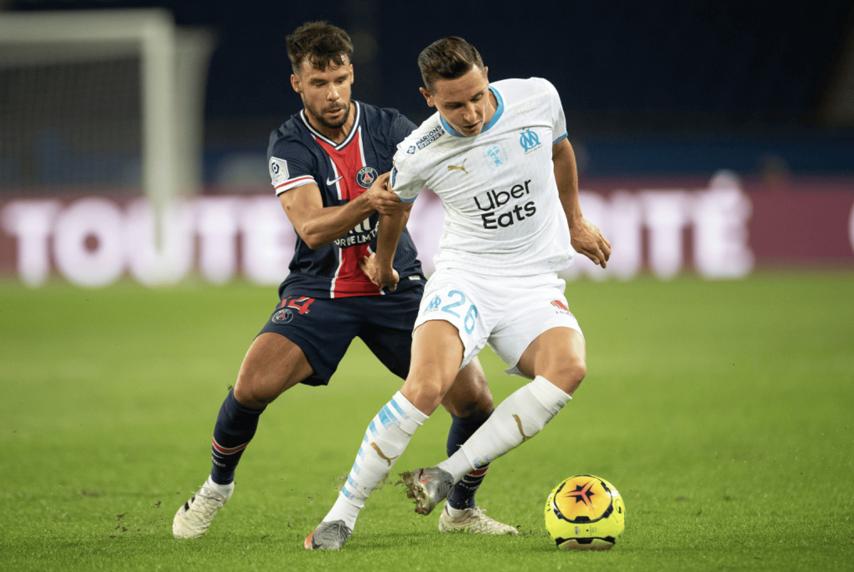 法甲巅峰战:马赛主场火并摩纳哥,法国国家德比引爆激情!