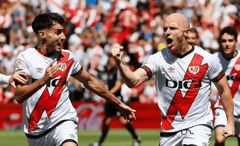 西甲焦点战前瞻:巴列卡诺主场复仇!残阵硬撼“客场虫”奥萨苏纳